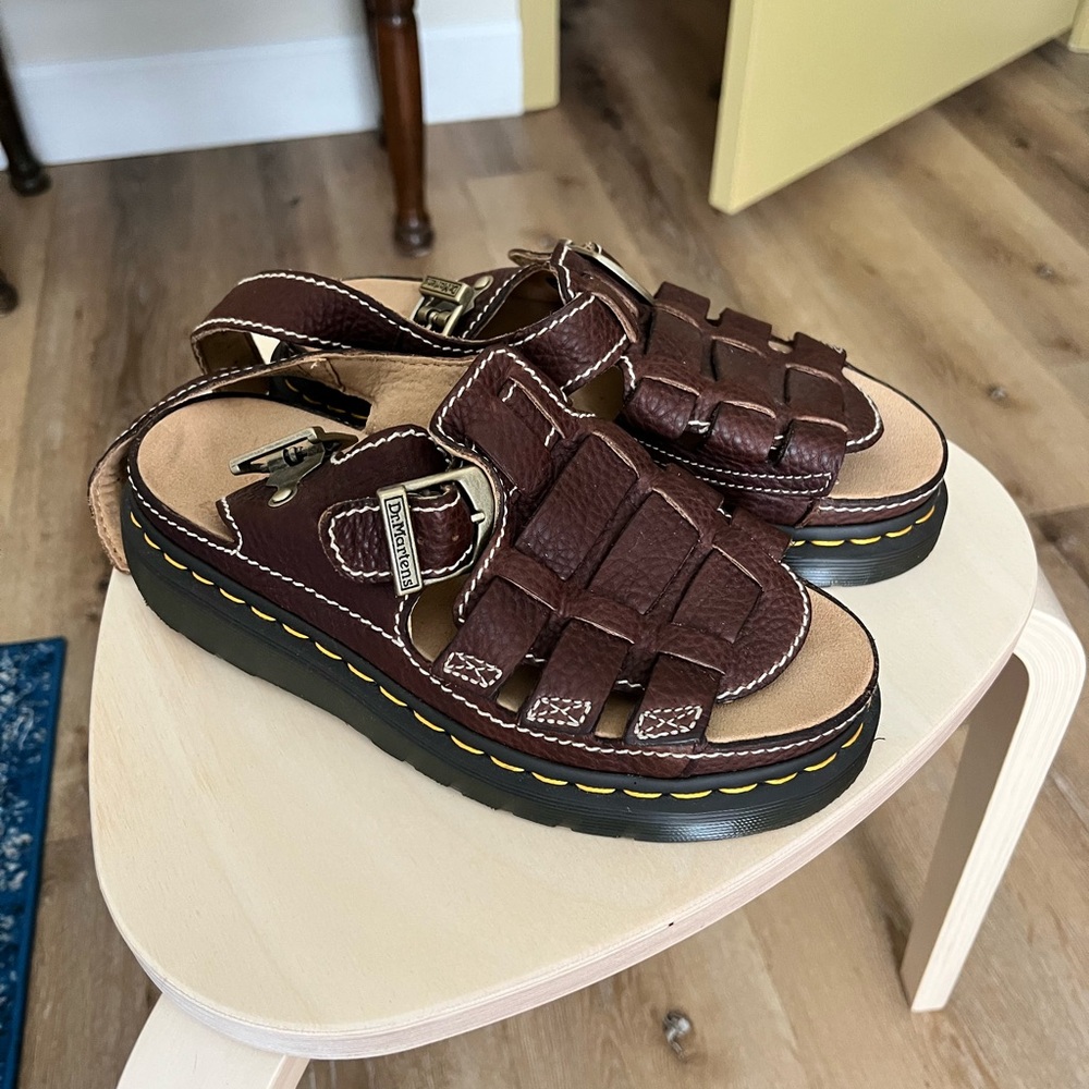 DOC MARTENS 8092 FISHERMAN SANDALS